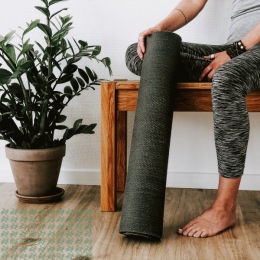 Instagram post from @sixpointsapts on February 23, 2022 19:13:05pm